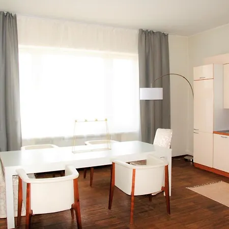 Opera Theater View, 3 Bedroom With Sauna In Old Town Apartment